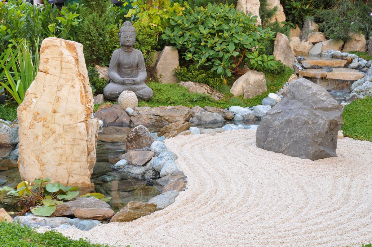 The Beginner's Guide To Creating Gorgeous Zen Gardens