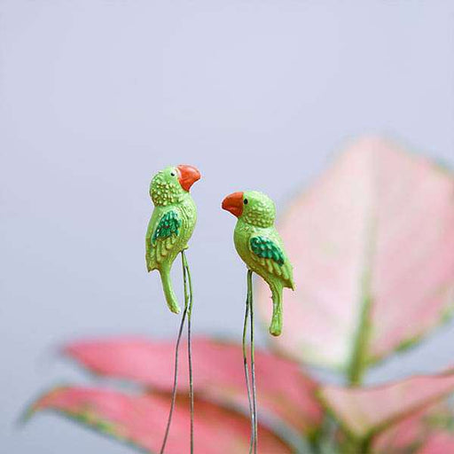 pin parrots plastic miniature garden toys - 1 pair