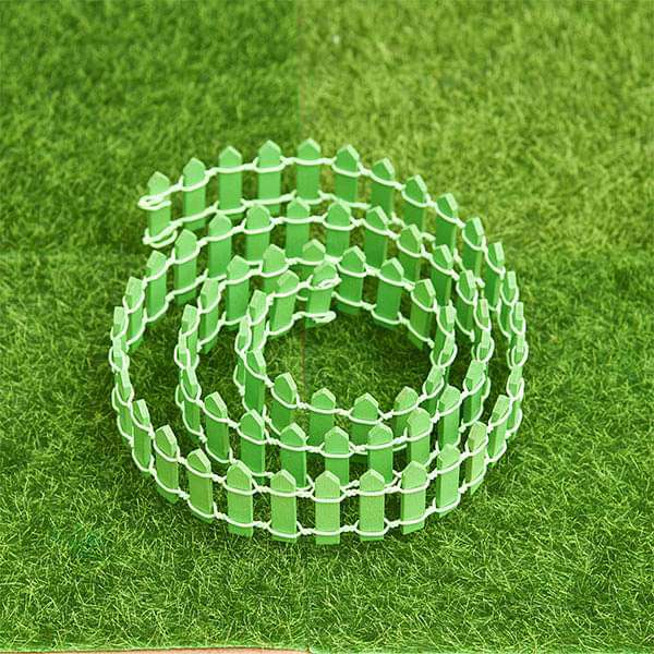 wooden fence miniature garden toy (green - 1 piece