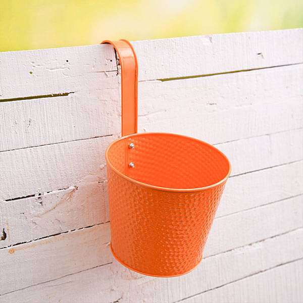 7 inch (18 cm) dot embossed railing round metal planter (orange) (set of 3) 